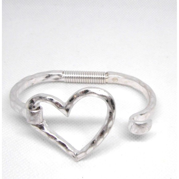 Heart Hammered Bangle Bracelet - Picture 3 of 9